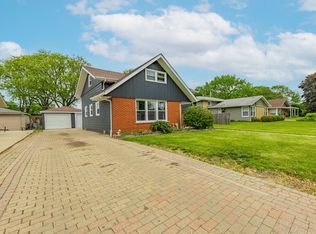 205 Glen St, West Chicago, IL 60185