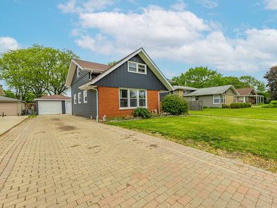 205 Glen St, West Chicago, IL, 60185