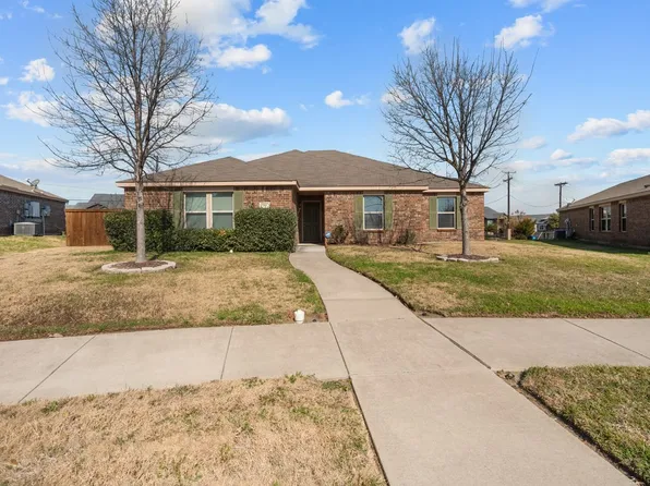 761 Skyflower Dr, Desoto, TX 75115