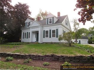38 High St, Belfast, ME 04915