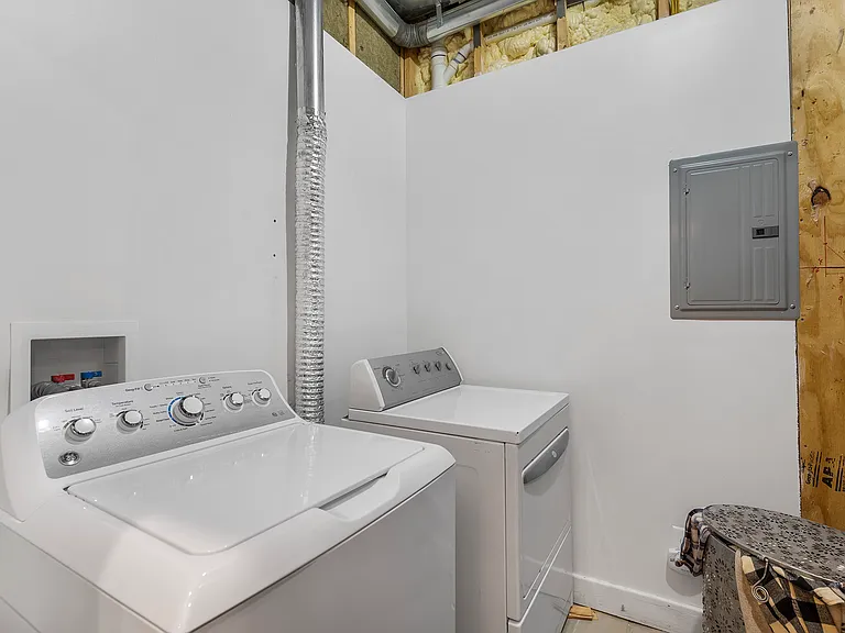 2020 E Fletcher St #1&2 — Photo 39