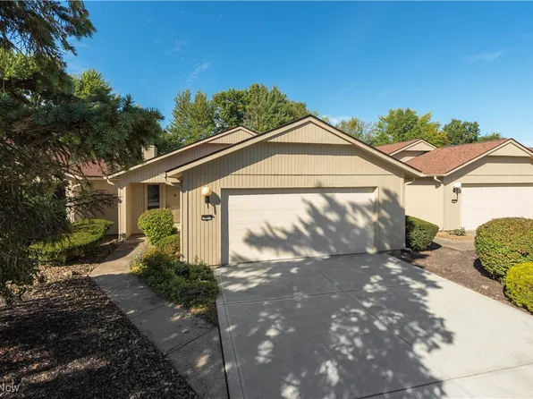 10810 Priem Rd, Strongsville, OH 44149