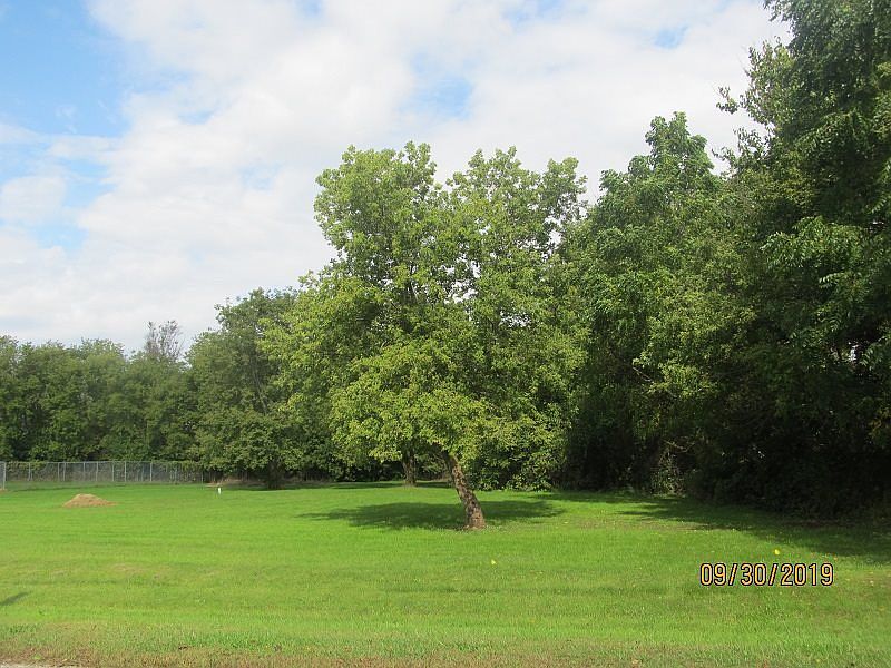 2nd image of 6636 Saddle Club Dr
