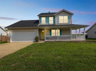 2405 Coniferous Dr, Shiloh, IL 62221