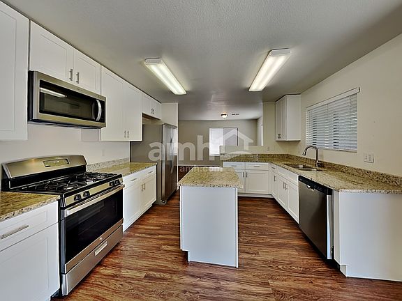 3rd image of 16249 W Woodlands Ave