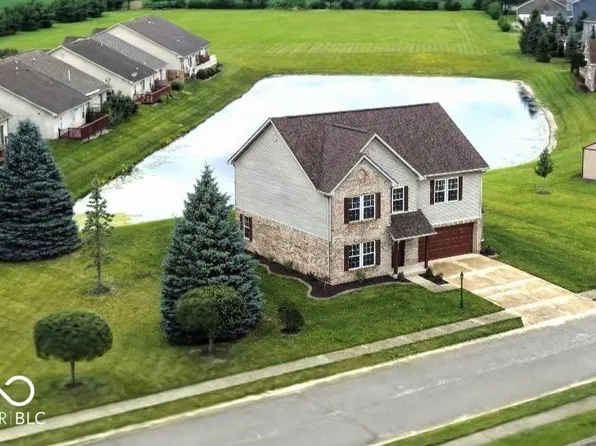 1364 College Pkwy, Elwood, IN 46036