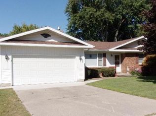 125 N Jackson St, Sandusky, MI 48471