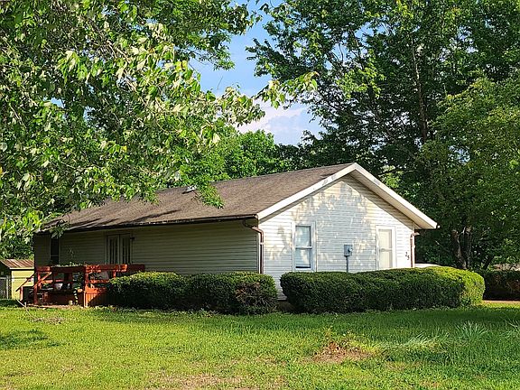 3rd image of 25 Southern Dr