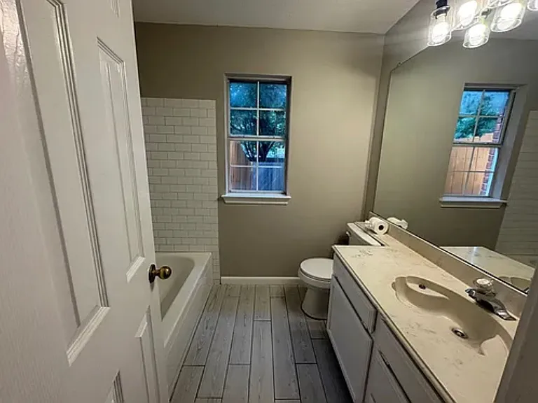 7416 Bear Lake Dr — Photo 12