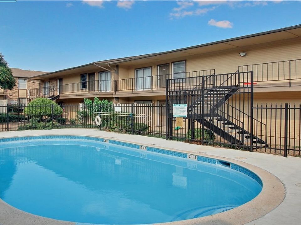 1st image of 8008 S Norvell Dr #0