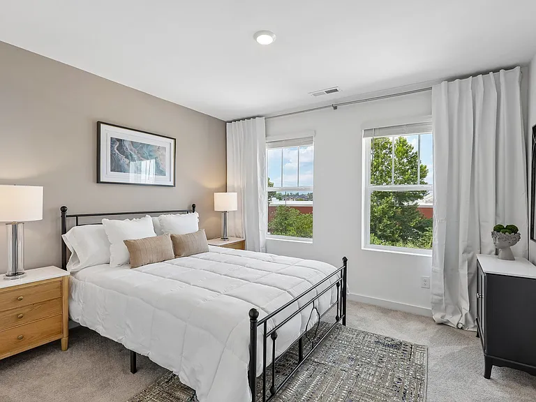 Vinewood Townhomes — Photo 8