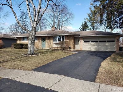3898 Breaker St E, Waterford, MI, 48329