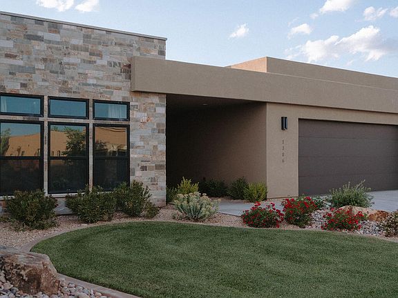 4th image of 1386 W Shinnecock Cir