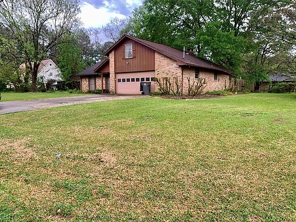 2nd image of 1100 Fuller Springs Dr