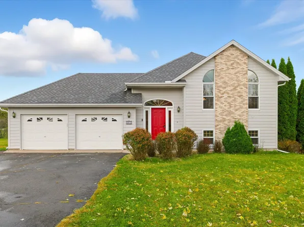 5910 Canterbury Ave NE, Buffalo, MN 55313