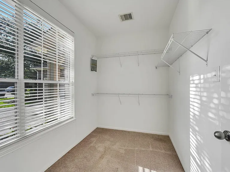 9314 Fanwick Ct — Photo 38