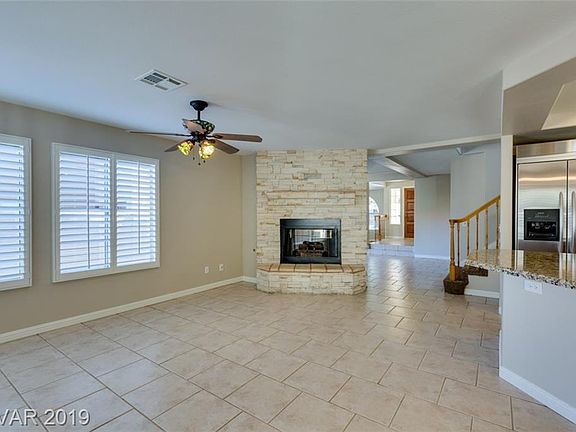 5th image of 8208 Hollow Wharf Dr