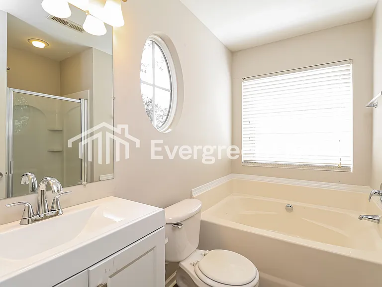 3217 Reid Brook Ln — Photo 10