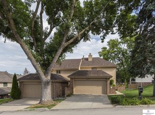 11818 Mason Plz, Omaha, NE 68154