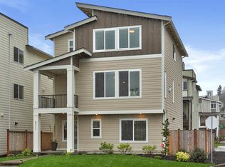 8217 S 118th St, Seattle, WA 98178