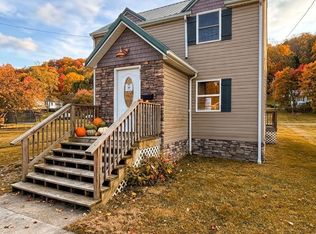 451 Maple Ave, Philippi, WV 26416
