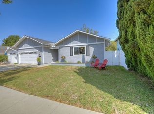 1244 Londonderry St, Costa Mesa, CA 92626