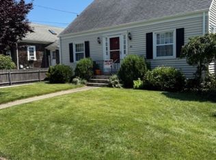 36 Anoka Ave, Barrington, RI 02806