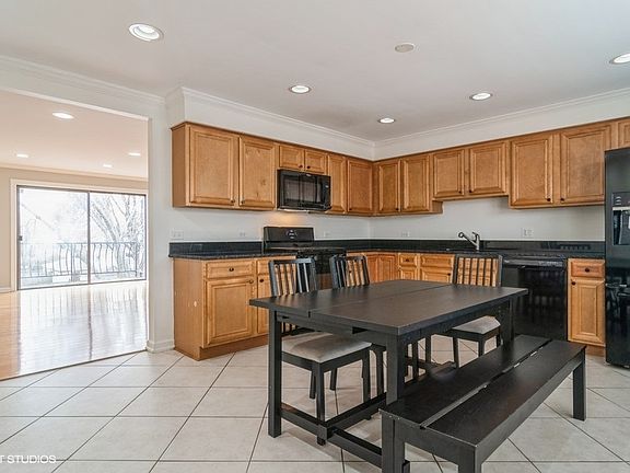 5th image of 2742 N 73rd Ct APT 3-W