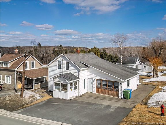 4th image of 289 Portage Rd