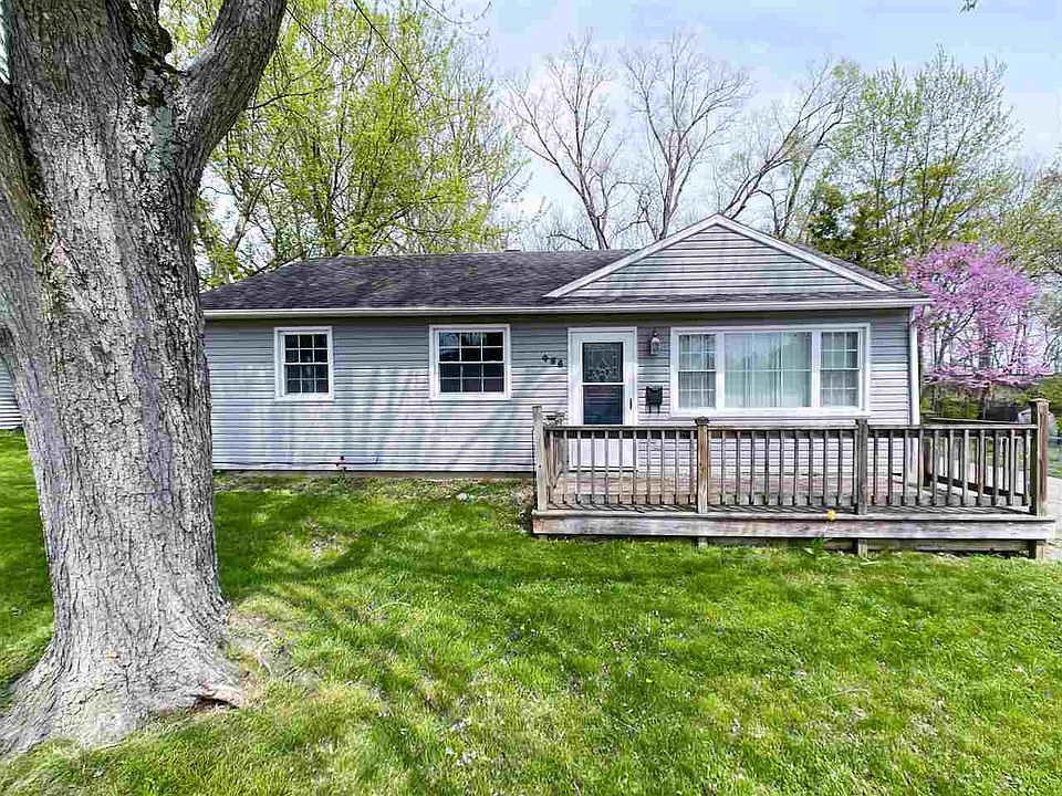 1st image of 458 Park Terrace Dr