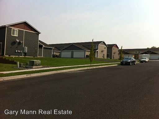 1st image of 102 E Mizzou Ct