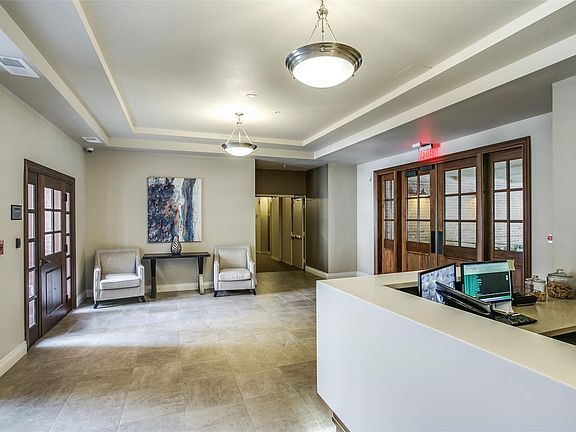 2nd image of 2305 Worthington St APT 104