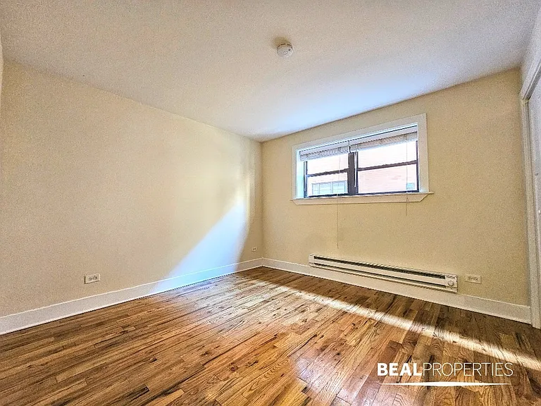 555 W Arlington Pl #205 — Photo 8