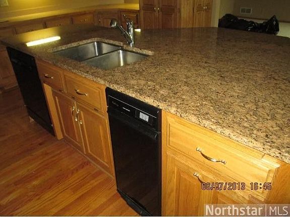 5th image of 11458 Kenyon Ct NE