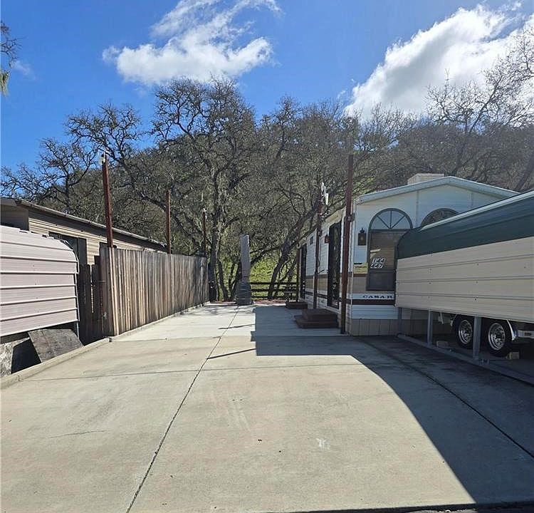 ◆ Happy Lucky Buy Gummi Pop Lucky Sweeties 0.53oz | HMart - H Mart