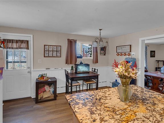 4th image of 2106 Nemeth Dr