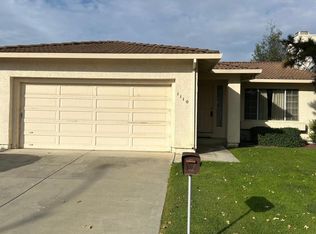 1110 Christopher Ct, Hollister, CA 95023