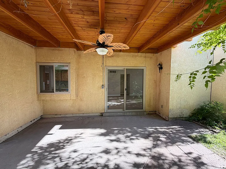 7924 Woodridge Dr NE — Photo 31