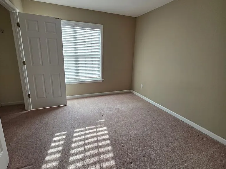 7838 Woodpark Dr — Photo 6