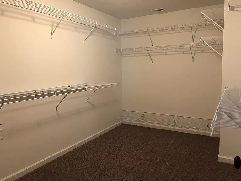 5029 Copse Dr — Photo 11
