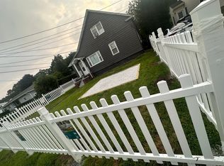 522 Lake Ave #1, Worcester, MA 01604