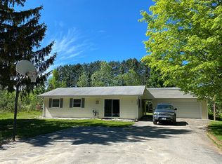7341 Chippewa Dr, Lexington, MI 48450