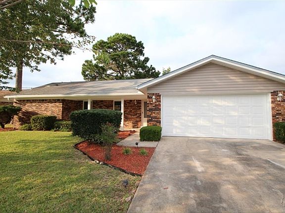 2nd image of 611 Ironwood Dr