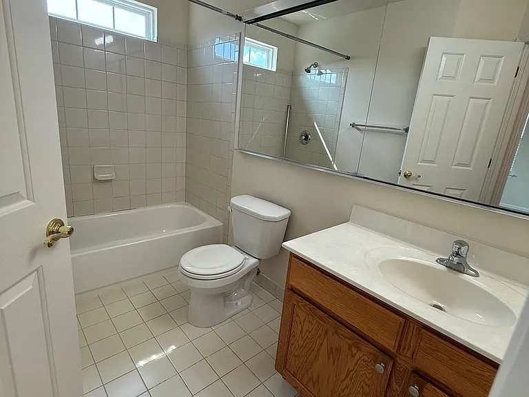 860 Main St — Photo 15