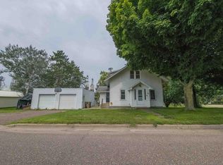 410 W Chippewa St, Cadott, WI 54727
