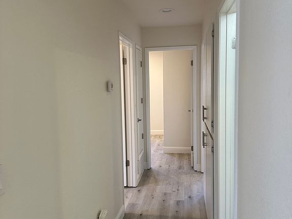 5th image of 500 Huntington Dr