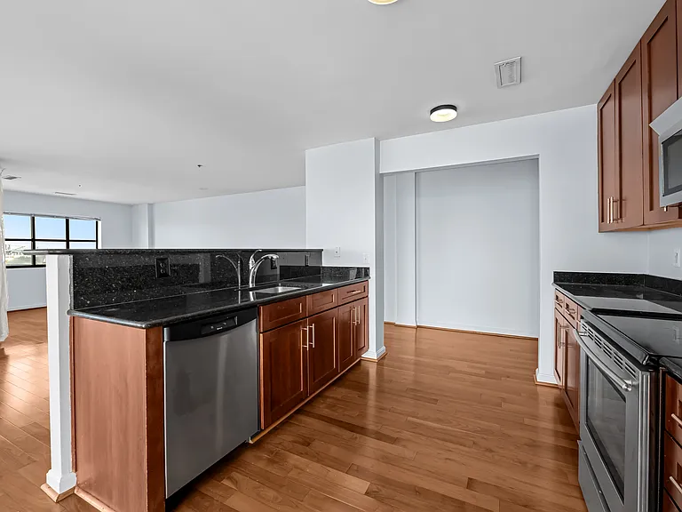 2702 Lighthouse Point E #738 — Photo 4
