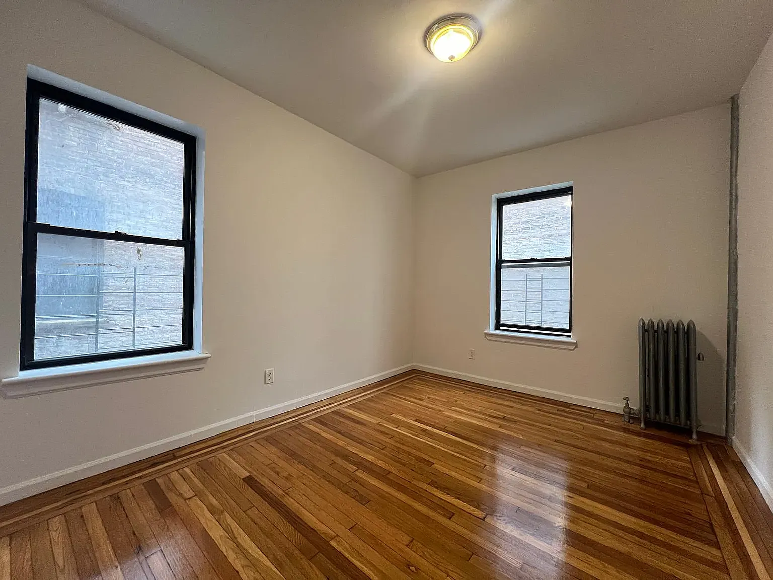 1 bed, $1,992 — Photo 3