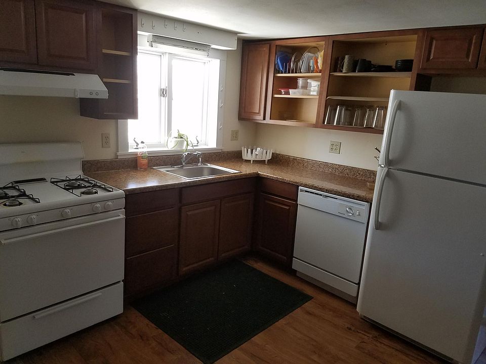 2nd image of 49 Sunset Ln