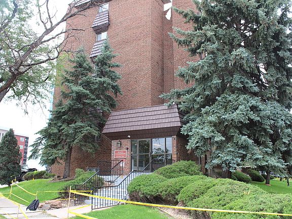 2nd image of 4110 Hale Pkwy APT 4B